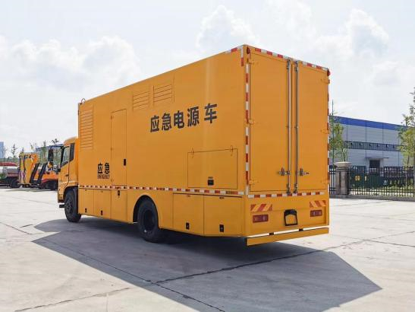 東風(fēng)天錦電源車400KW