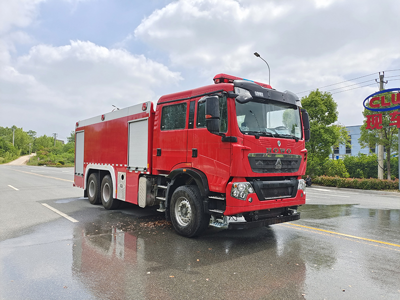 重汽12噸 水罐消防車